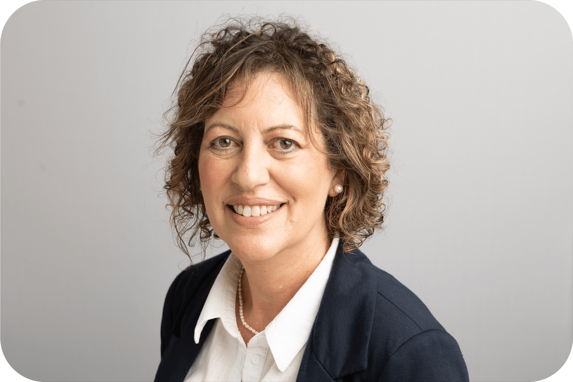 Caroline Walters Headshot 2024 Rounded Corners Caroline Walters Headshot 2024 Rounded Corners